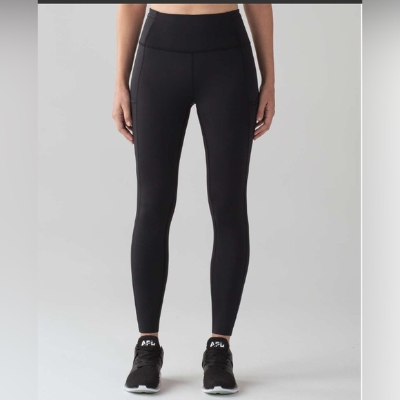 lululemon athletica Women's Black Fast & Free 7/8 Nulux 25" Leggings - Size 6 - Picture 1 of 6